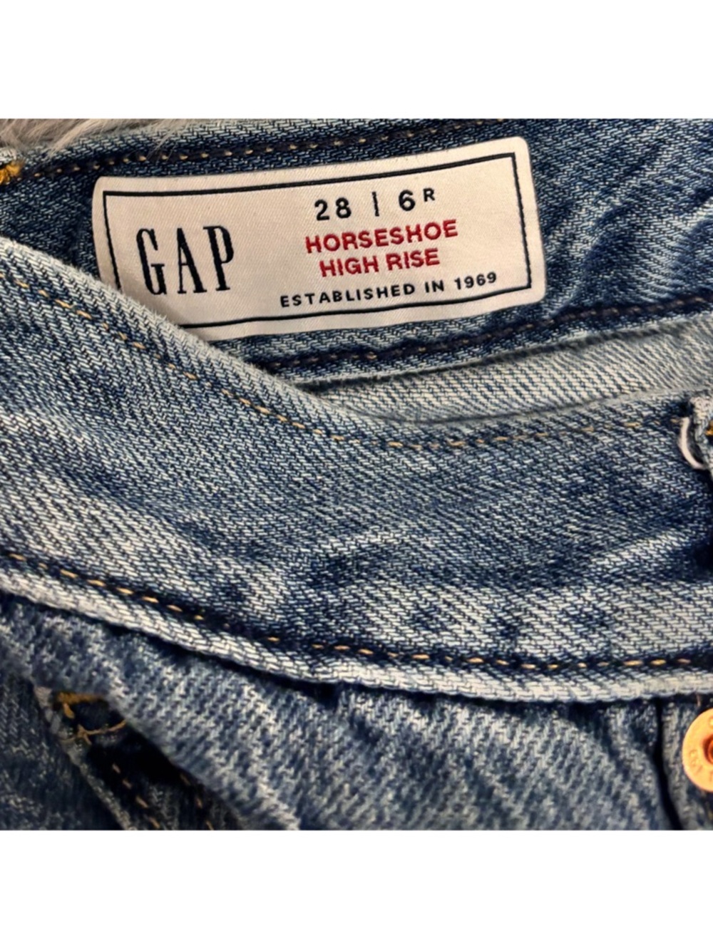 Gap Horseshoe Jeans - Picture 3 of 3